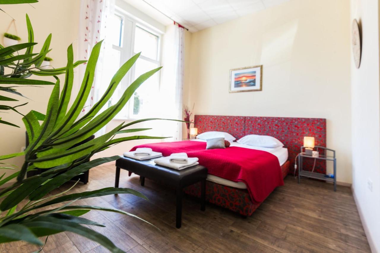 Lady Of Health Apartment
